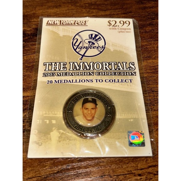Yogi Berra 2005 New York Yankees NY Post Medallion Coin The Immortals Collection - Picture 1 of 7